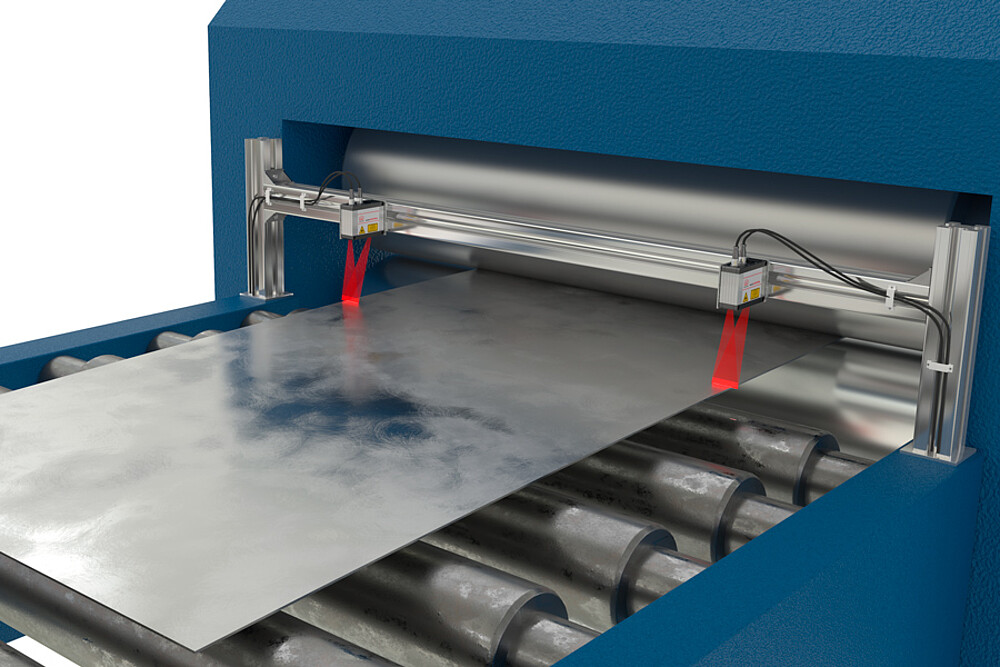 Width measurement on cold-rolled sheet metal