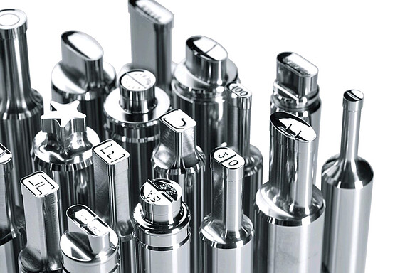 Wear inspection of tablet stamps