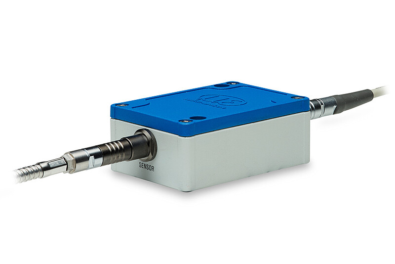 Industriële capacitieve controller met spanningsuitgang