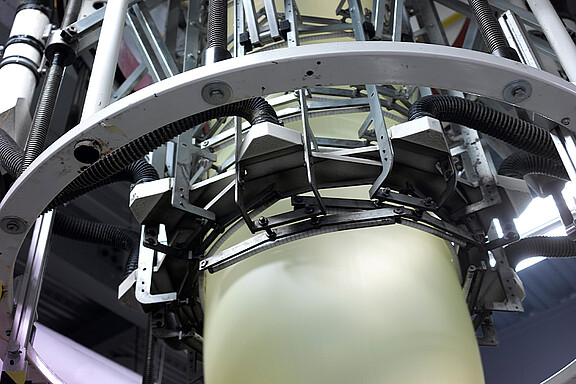 Sensoren voor contactloze metingen in de kunststofproductie 